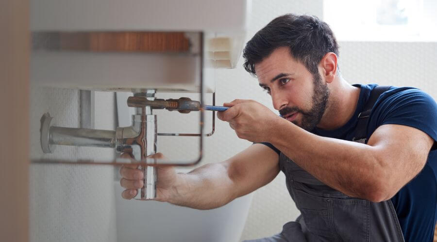 Professional water heater installation services in Danforth, IL